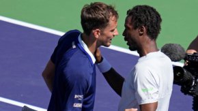 Монфис за втори път победи Медведев в третия мач между двамата тенисисти