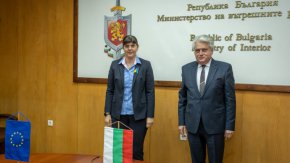 В рамките на разговорите бе дадена висока оценка на българските делегирани прокурори, с които се осъществява ефективно взаимодействие
