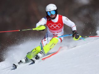Алберт Попов записа рекордно класиране в Световната купа по ски