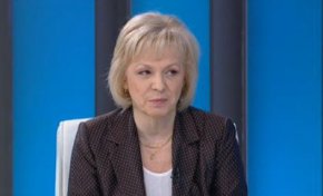  

Оставката на Първанова беше поискана от Елисавета Белобрадова от Демократична България след изслушването ѝ