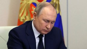 Съединените щати и ЕС на практика не изпълниха задълженията си пред Русия, твърди Путин