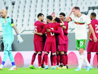 Българският национален отбор по футбол загуби с 1 2 срещу Катар
