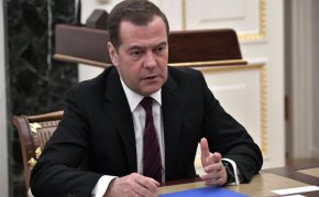 Според Медведев САЩ и ЕС са "опетнили репутацията си", като са блокирали резервите на руската централна банка