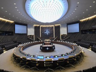 НАТО планира да задълбочи сътрудничеството си с партньори от Азия