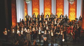 На 25 март гала на Болшой опера и оркестър солисти се проведе в Калининградския регионален драматичен театър