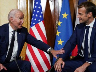 Френският президент Еманюел Макрон отказа да се присъедини към американския