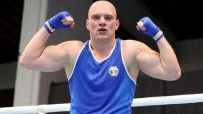 
Във вечерната сесия Георги Стоянов (86 кг) срази по категоричен начин литовеца Томас Леманас