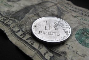 От началото на 2022 г. руската рубла изпреварва по ръст 31 основни валути, превръщайки се в най-добре представящата се валута в света