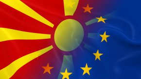
Напомняме, че още на 18 април от 19 минути първи съобщихме, че денят Х, който е избран за отменяне на българското вето върху старта на преговорите на РСМ в ЕС е 24 май, както ни разказаха информирани източници от върховете на властта