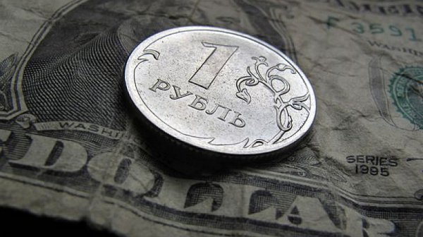 Москва планира да извършва плащания по външния дълг в рубли,