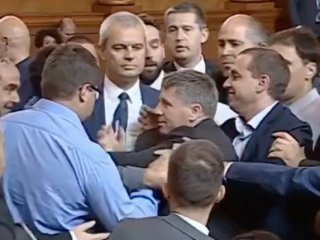 Депутатът от ПП Искрен Митев за спречкването с председателя на