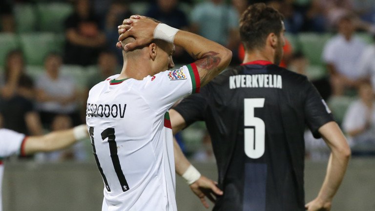 Българският футбол изживя една от най-срамните вечери от началото на