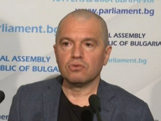Кирил Петков е говорил с наши депутати Знам със сигурност