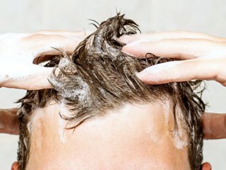 Това е прост въпрос Колко често трябва да миете косата