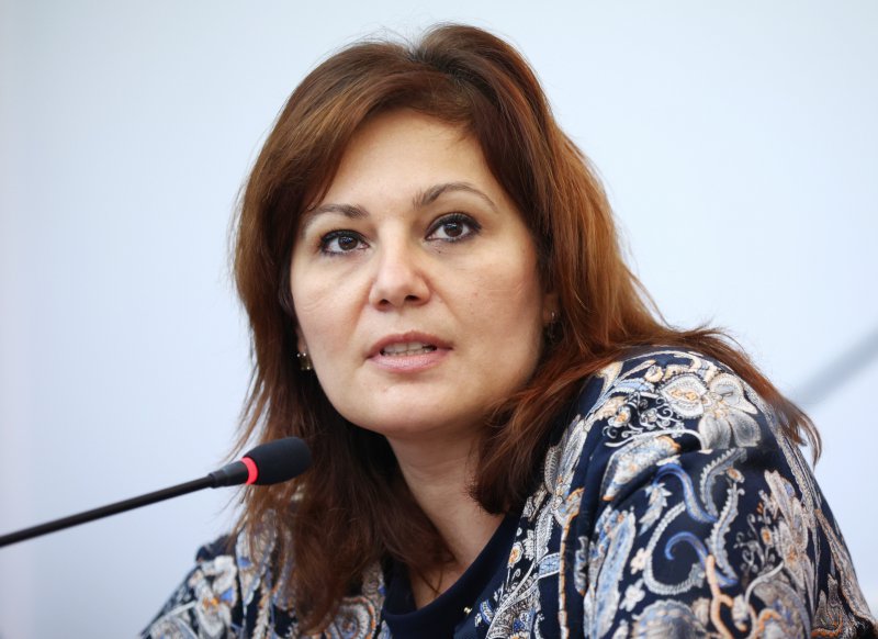 Министърът на здравеопазването в оставка Асена Сербезова съди прокуратурата за