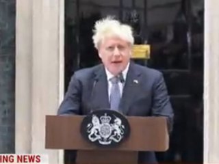 Британският премиер Борис Джонсън ще подаде оставка но ще продължи
