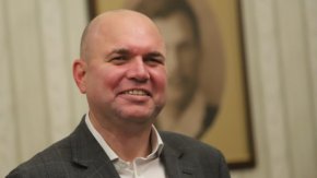 Време е за реформи, които водят до устойчиви резултати", съобщи съпредседателят на ДБ Владислав Панев.