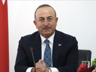 Първият дипломат на Турция обеща да окаже помощ на сирийското