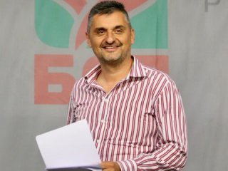 Зарков, не Нинова, беше избран с най-много гласове за член на НС на БСП: Бърз факт
