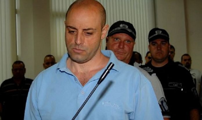 Погребалният агент Георги Енев, който е обвинен в измама с