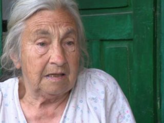 80 годишната Дела Колева която успя да се спаси от потопа