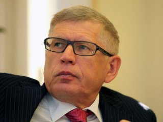 Главният редактор на в Комсомолская правда Владимир Сунгоркин почина на