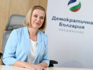 При преговори за съставяне на бъдещо правителство Демократична България ще