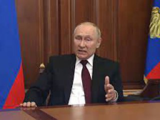 В 15 часа в петък президентът на Русия Владимир Путин