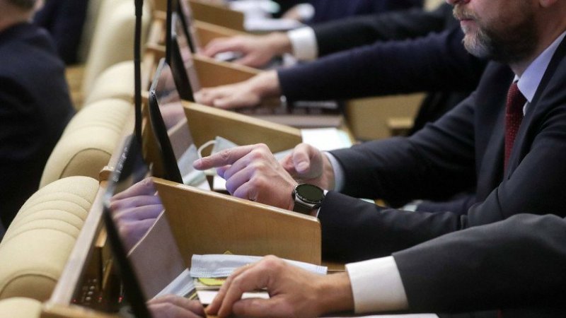 Съветът на федерацията, горната камара на руския парламент, ратифицира договорите