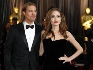 Анджелина Джоли заведе ново дело срещу Брад Пит предадоха АП