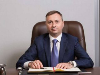 Депутатът от Държавната дума Николай Петрунин почина на 46 годишна възраст съобщиха