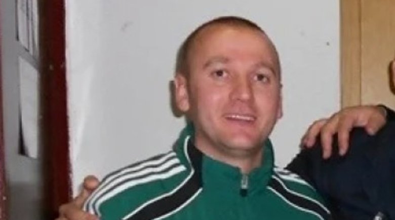 Бившият футболен съдия Борислав Колев влезе с адвоката си в