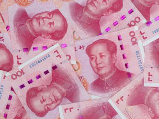 В новата класация юанът изпреварва канадската австралийската и швейцарската валути