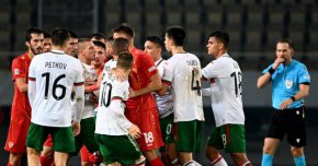 
България спечели въпросния двубой с 1:0 след гол на Кирил Десподов, а след двубоя северномакедонската преса разкъса своите играчи заради очаквания разгром над българите, но така и не разкритикува поведението на своите фенове.