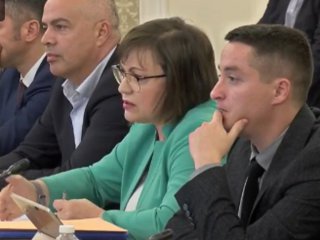 Гледайте разговора между главния прокурор Иван Гешев и представители на