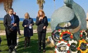 С церемония по поднасяне на цветя и венци на Паметника на спасението в Тел Авив беше дадено символичното начало на отбелязването на 80-годишнината от спасяването на близо 50 000 български евреи