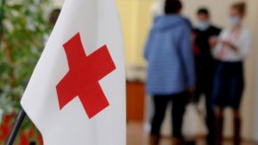 
С наближаването на зимните месеци Световната здравна организация и Българският червен кръст започнаха съвместен проект за подпомагане на украинските граждани, потърсили закрила в България