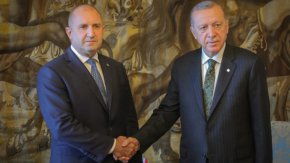 
Румен Радев и Реджеп Ердоган на 6 октомври 2022 г.
Снимка: Прессекретариат на държавния