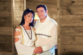   Дуетът Севдалина и Валентин Спасови - суперзвездите и най-тиражните български изпълнители на 90-те години, се похвали с ново попълнение в клана: