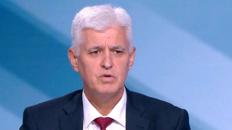 Димитър Стоянов, министър на отбраната: България гъмжи от полуграмотна интелигенция