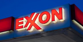Американският петролен гигант ExxonMobil оспорва пред Общия съд на ЕС предложението на Европейската комисия за облагане на свръхпечалбите на базираните в Европейския съюз петролни и газови компании, съобщиха от компанията