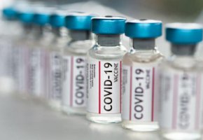 1/3 от купените от България ваксини срещу Covid-19 са дарени и бракувани, което струва 100 млн. лв. на данъкоплатците, става ясно от отговор на заявка по ЗДОИ към МЗ от страна на АБВ.