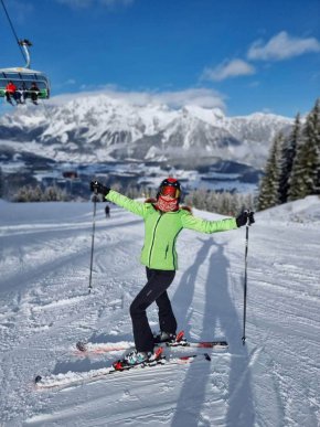 
Ето подборка на някои от кадрите, които показват какъв съзнателен избор правим за ски ваканцията", пише експертът Лияна Панделиева.