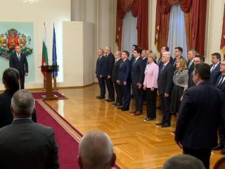Новото служебно правителство, начело с Гълъб Донев, официално встъпва длъжност от днес