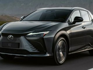 Lexus се насочва към електрическите двигатели и компанията обяви че