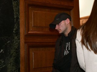 Свидетели свързани с бившата полицайка Симона Радева дадоха противоречиви показания