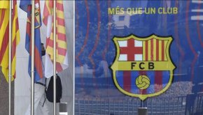 "Не е случайно съвпадение, че тази информация се пуска сега. ФК Барселона и преди е ползвал услугите на външни консултантски фирми, за да получава информация за футбола в по-ниските нива в Испания, както и съдийски консултации, което правят и другите клубове в Испания. Изненадани сме от тези новини и ще защитим честта и интересите на Барселона", коментира Лапорта.