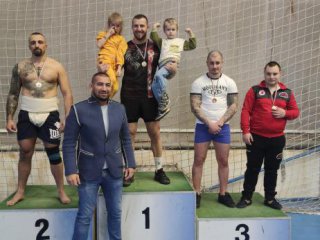 Рекордната девета титла на шампион на България по сумо спечели
