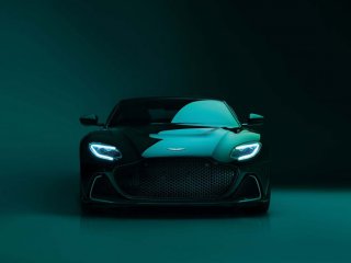 Правата върху първия Aston Martin DBS 770 Ultimate за 2023