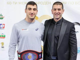 Семьон Новиков и Рамазан Рамазанов спечелиха поясите Никола Петров и